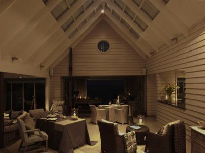 The Boatshed Seaside Boutique Hotel Окленд Экстерьер фото